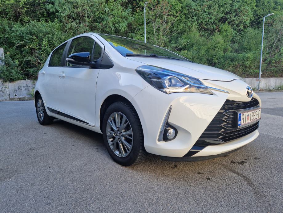 Toyota Yaris 1,5 VVT-i benzin+lpg odličan auto, fotografija 3