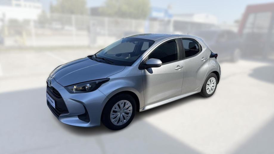 TOYOTA YARIS 2022 • PREMIUM jamstvo • AutoZubak Rabljena, fotografija 3