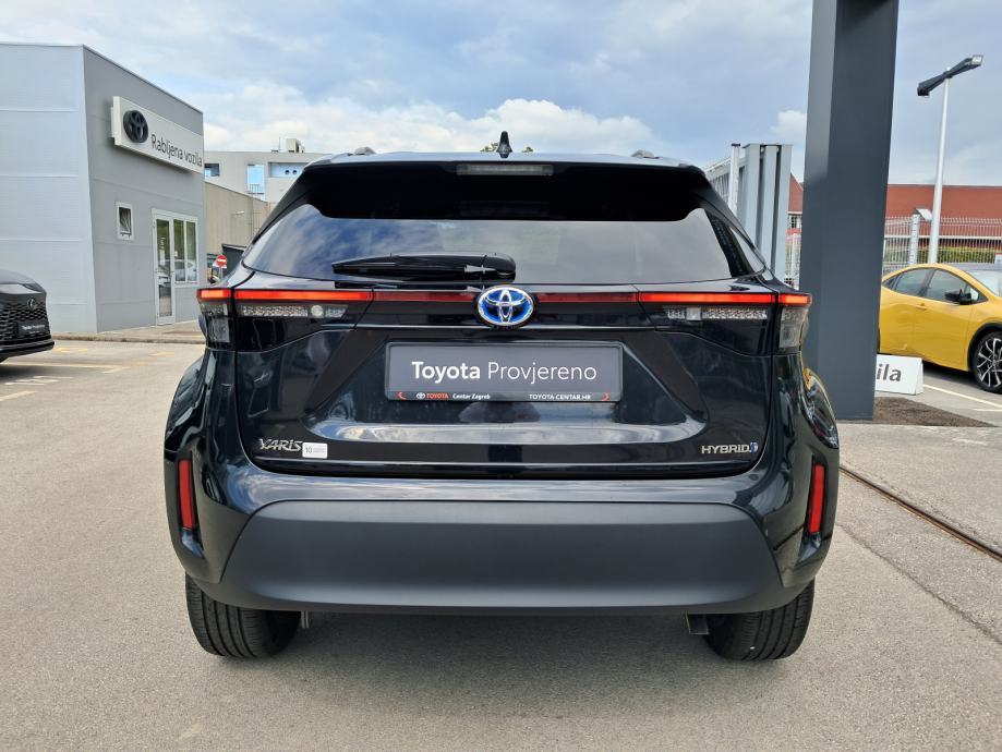 Toyota Yaris Cross 1.5 HEV Sport, DEMO vozilo, ISPORUKA ODMAH, 2023 god.