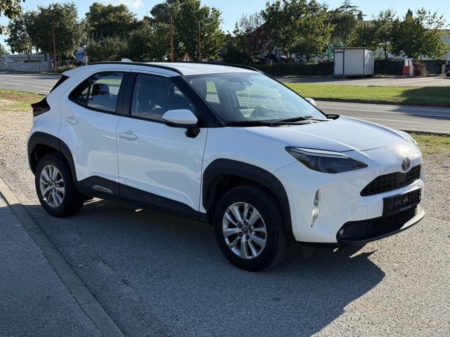 TOYOTA YARIS CROSS 1.5 Hybrid E-CVT - 2023. Godina - Active Eco**, pogled izvana - slika 3