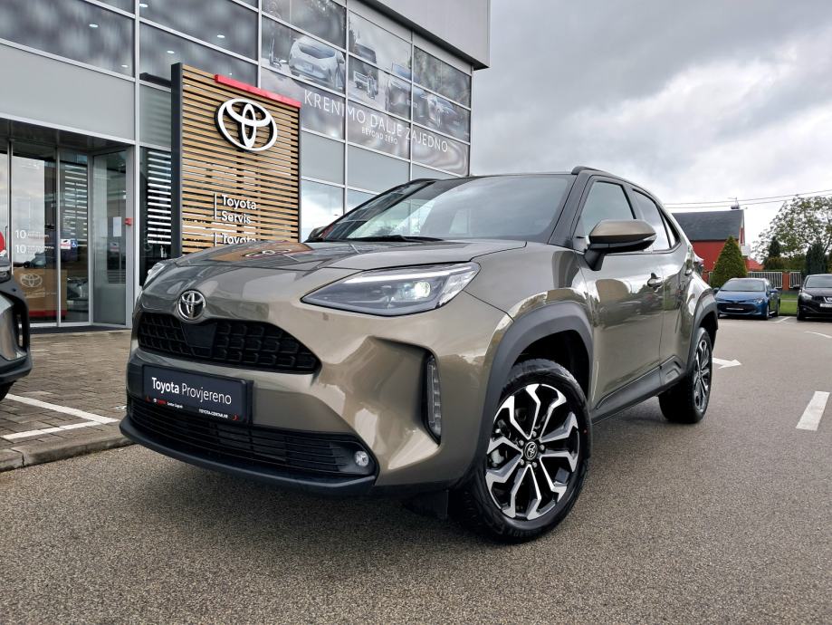 Toyota Yaris Cross 1.5 VVT-iE SPORT, DEMO VOZILO, U SUSTAVU PDV-a, 2023 ...