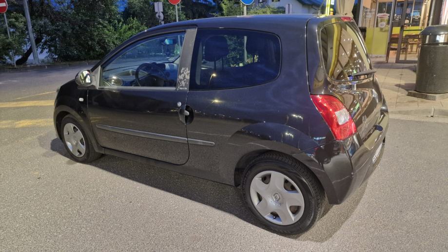 Twingo 1.2 16V Night & Day Germany Edition, AO+POMOC NA CESTI POKLON, fotografija 3