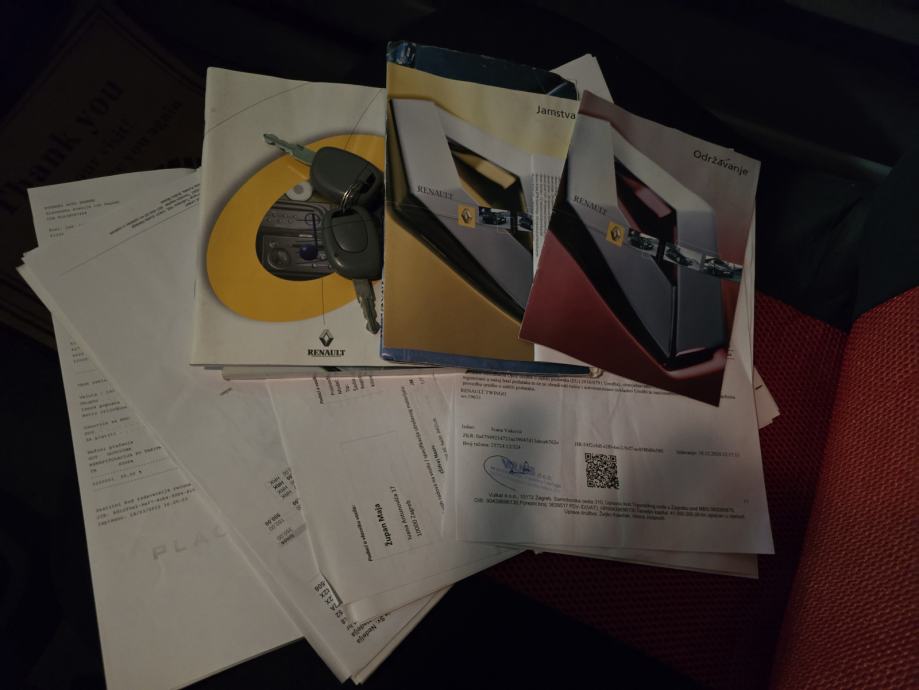 Twingo 1,2 16V Servo,Klima(Radi),Maglenke,El.Paket,Muzika Kredit-Zamj, fotografija 14