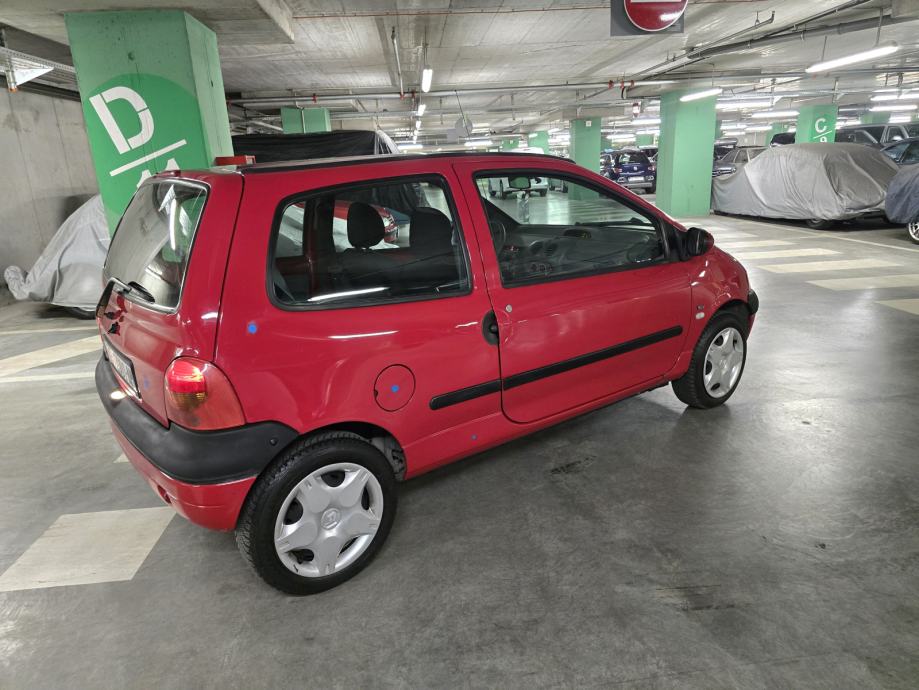 Twingo 1,2 16V Servo,Klima(Radi),Maglenke,El.Paket,Muzika Kredit-Zamj, fotografija 6