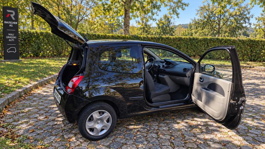 TWINGO 1.2 16V "600 EURA BLACK WEEK POPUST" LIMITED - Night & Day, fotografija 6
