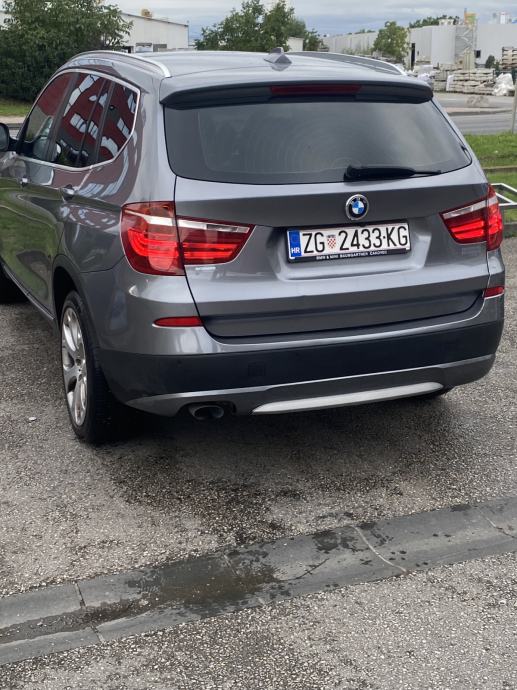 Vlasnik prodaje BMW X3 xDrive20d automatik, fotografija 11