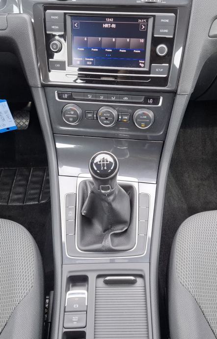 Volkswagen GOLF 1.6 TDI Comfortline, fotografija 18
