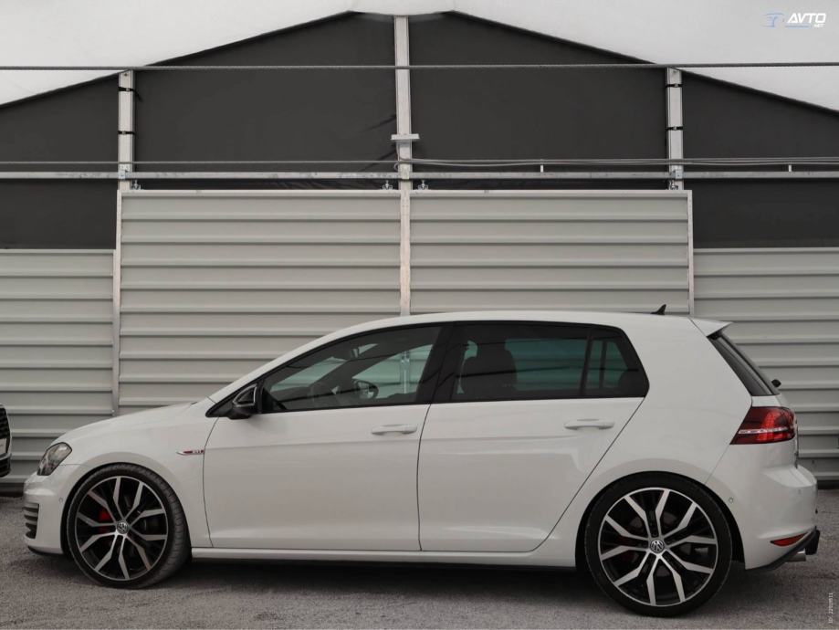 Volkswagen Golf 2.0 GTI - DSG - NAVI - ALU - PDC - ODLIČAN, fotografija 6