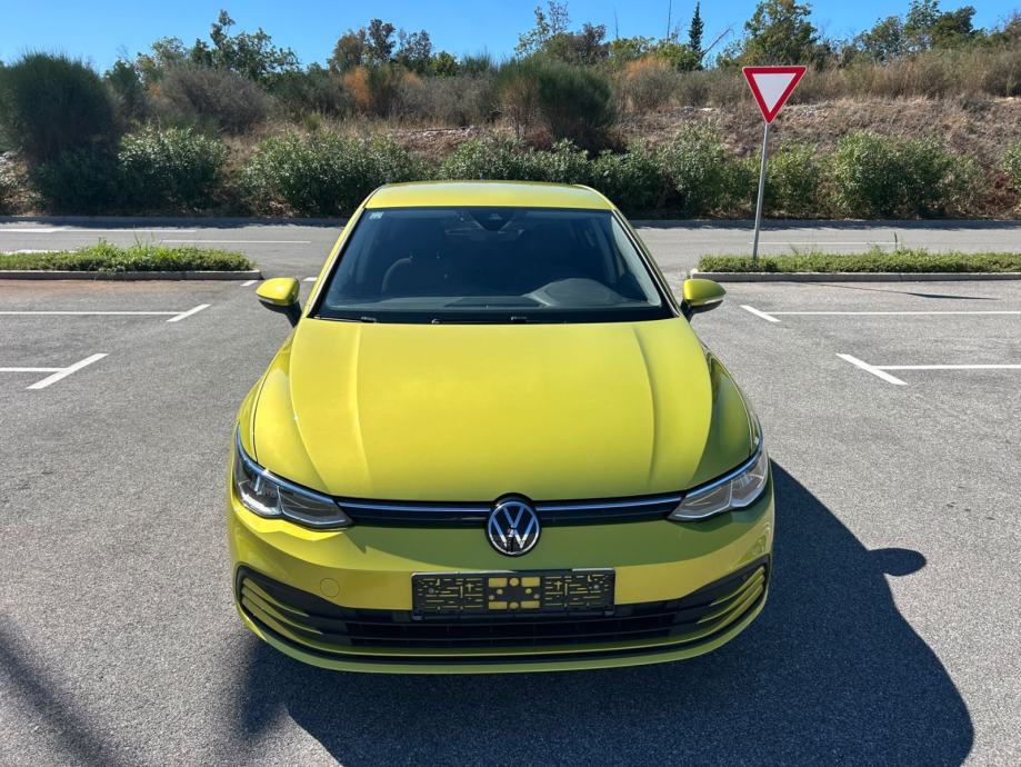 Volkswagen Golf 2,0 TDI Life *ODLIČAN*, fotografija 3