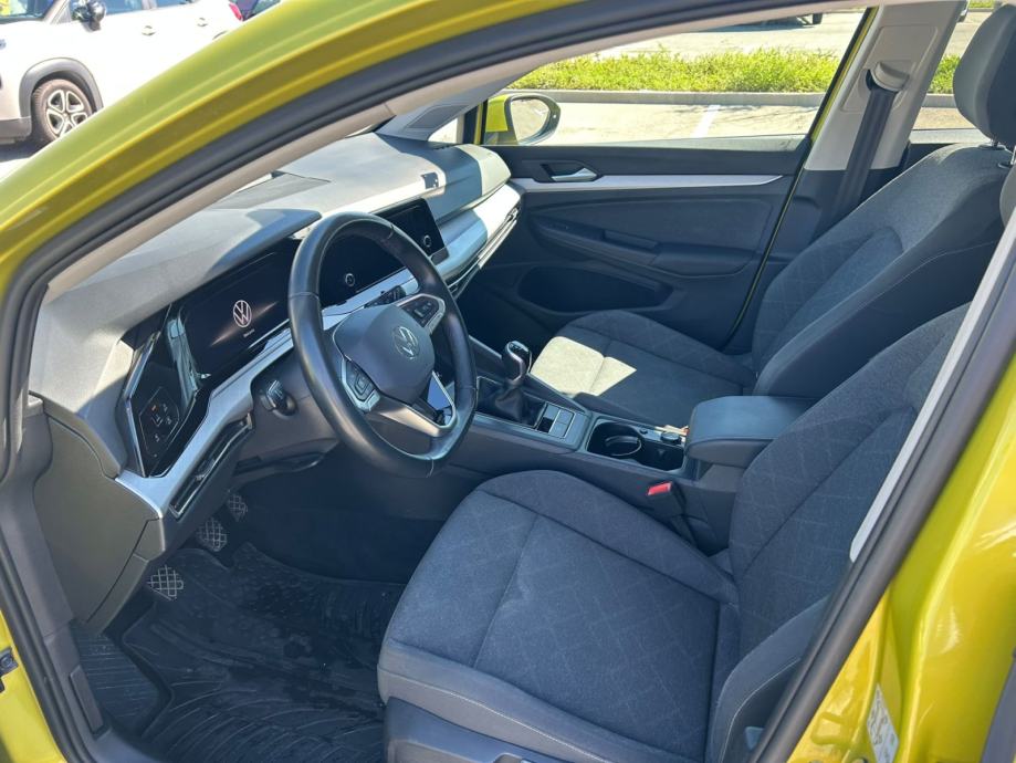 Volkswagen Golf 2,0 TDI Life *ODLIČAN*, fotografija 11