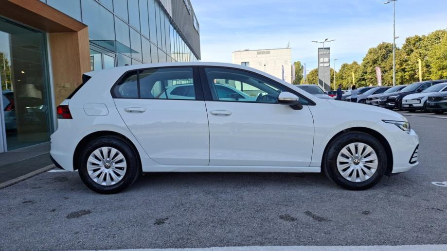 Volkswagen Golf 8 1.0 TSI, SAMO 44.215 KM, JAMSTVO, fotografija 5