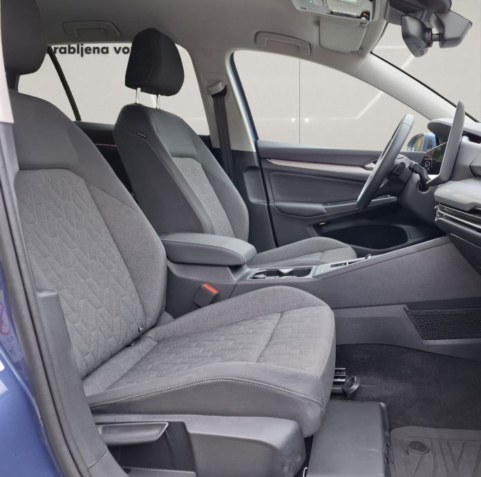 Volkswagen GOLF 8 1.5 eTSI DSG Life Plus, fotografija 14