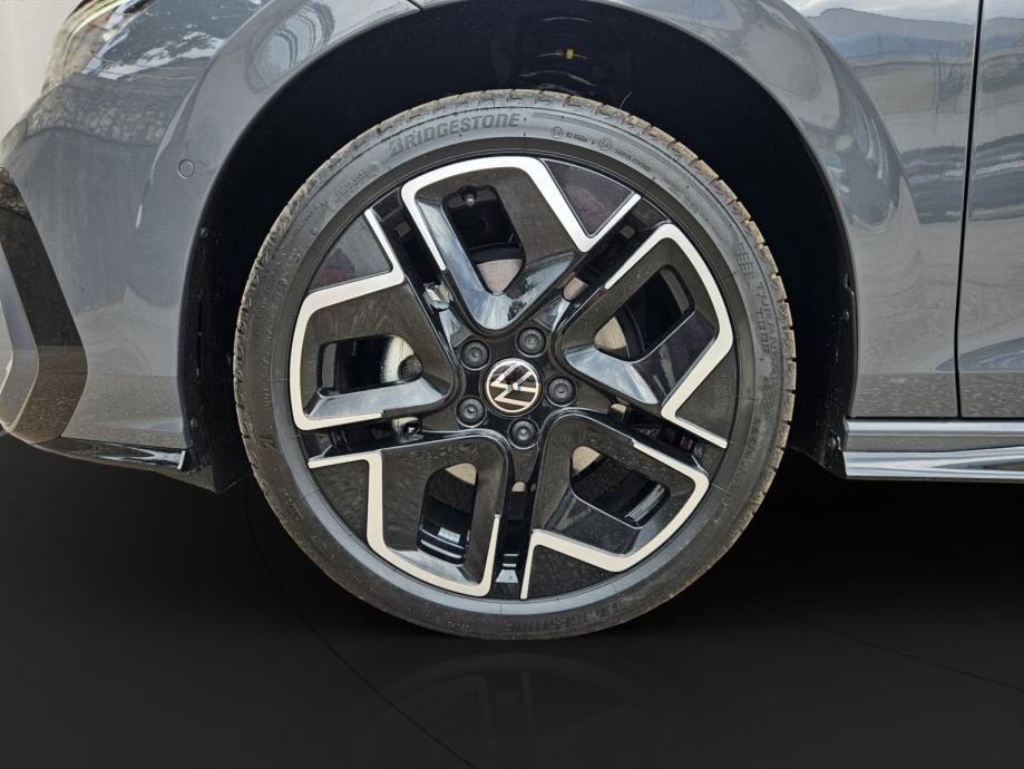 Volkswagen GOLF 8 2.0 TDI DSG R-Line Plus, fotografija 9