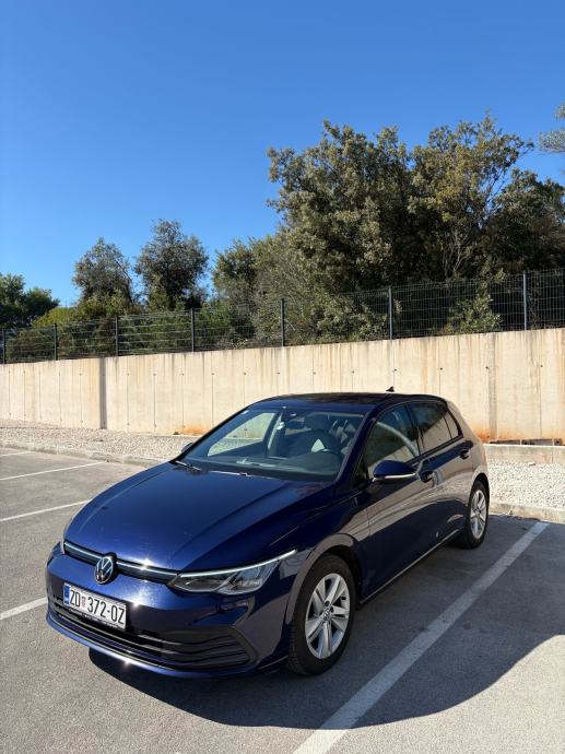 Volkswagen Golf 8 2.0 TDI, fotografija 2