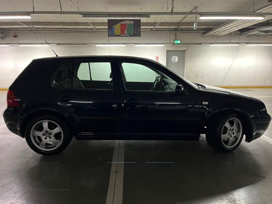 VOLKSWAGEN GOLF IV 1.9 TDI 81kW, fotografija 3