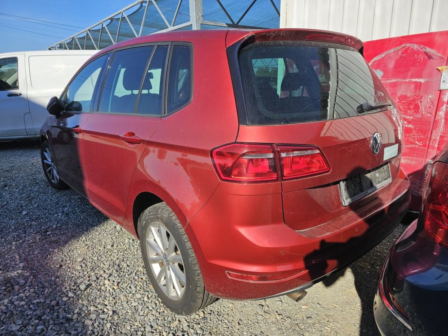 Volkswagen GOLF SPORTSVAN 1.2 BENZIN - Čitaj opis, fotografija 4