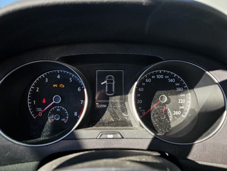 Volkswagen GOLF SPORTSVAN 1.2 BENZIN - Čitaj opis, fotografija 7