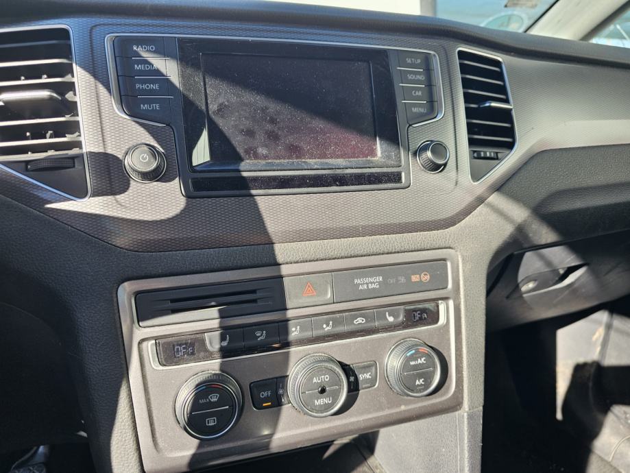 Volkswagen GOLF SPORTSVAN 1.2 BENZIN - Čitaj opis, fotografija 8