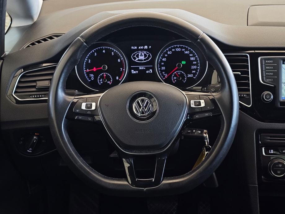 Volkswagen GOLF SPORTSVAN 1.4 TSI 52000 KM, fotografija 18