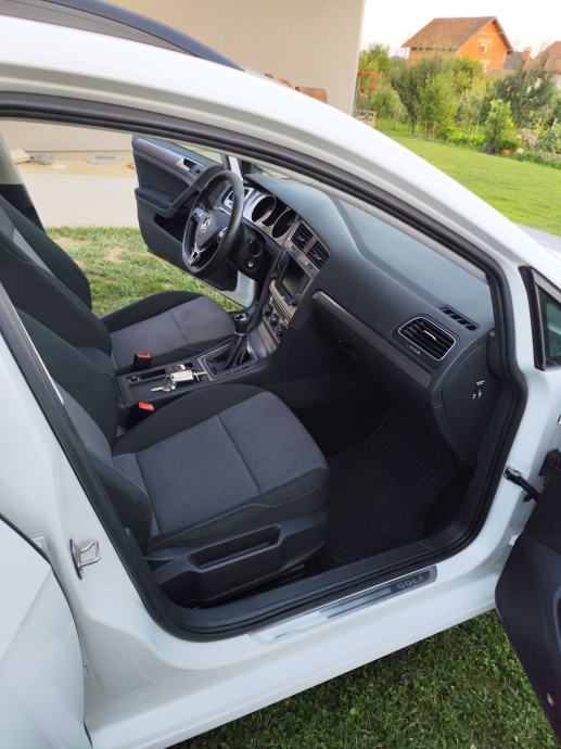 Volkswagen Golf VII Variant 2014. god, servisna knjiga, klima, alu, fotografija 9