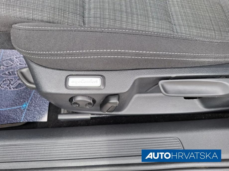 VOLKSWAGEN PASSAT 1.5 TSI DSG BUSSINES - JAMSTVO 15 MJESECI, 18.490,0, fotografija 19