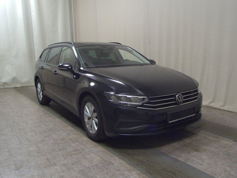 Volkswagen Passat 2.0 TDI automatik • ACC • Full LED, fotografija 3