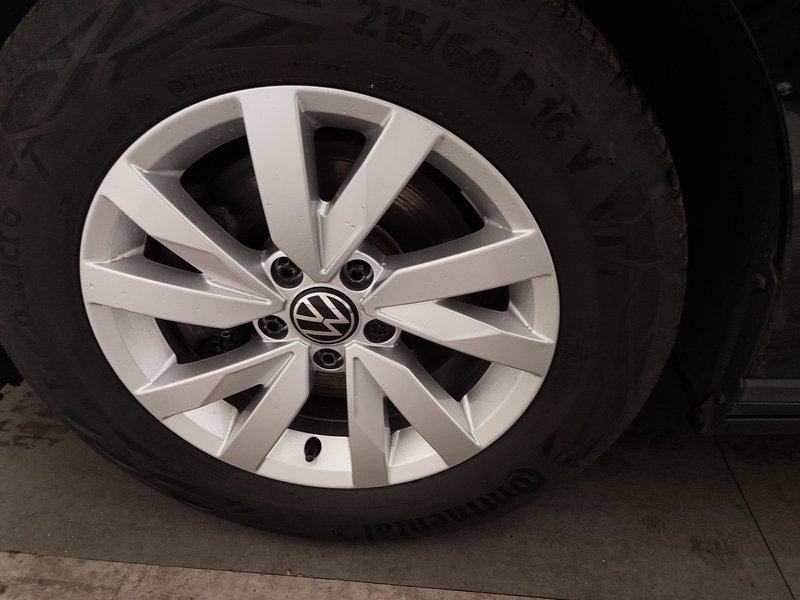 Volkswagen Passat 2.0 TDI automatik • ACC • Full LED, fotografija 8