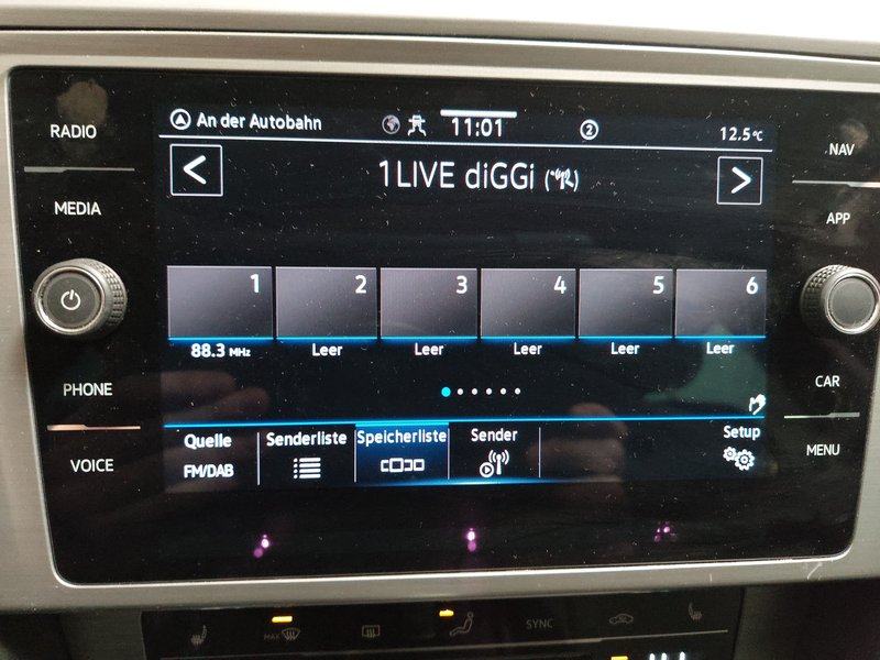 Volkswagen Passat 2.0 TDI automatik • ACC • Full LED, fotografija 20