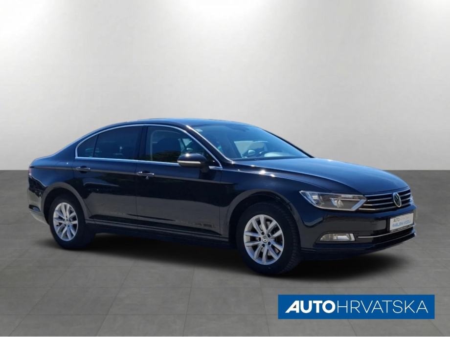 VW PASSAT 2.0 TDI DSG, 12.290,00 € - Akcija, fotografija 2