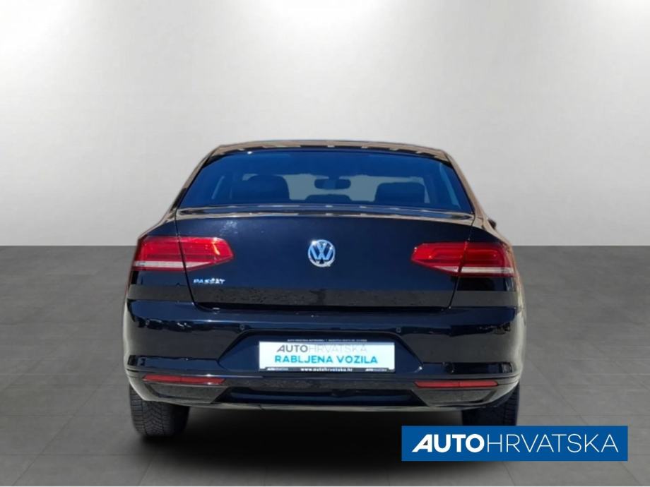 VW PASSAT 2.0 TDI DSG, 12.290,00 € - Akcija, fotografija 4