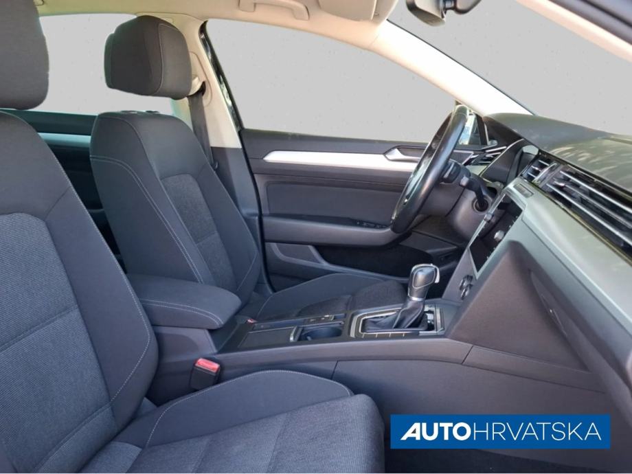 VW PASSAT 2.0 TDI DSG, 12.290,00 € - Akcija, fotografija 15