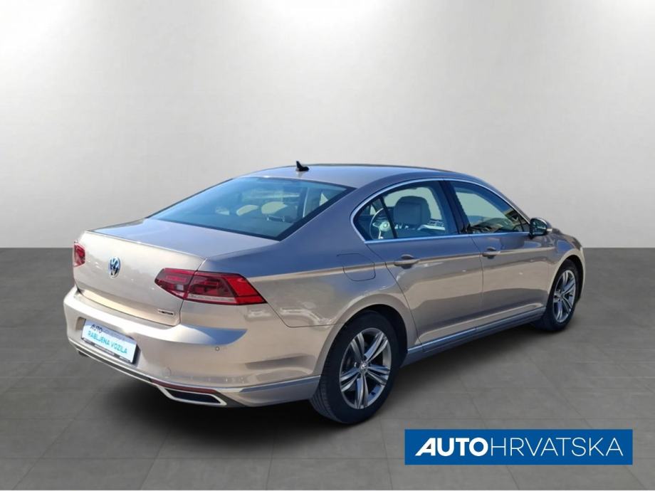 VOLKSWAGEN PASSAT 2.0 TDI ELEGANCE, 16.650,00 €, fotografija 7