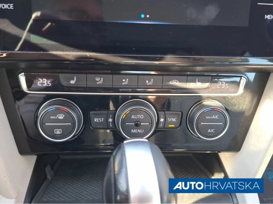 VOLKSWAGEN PASSAT 2.0 TDI ELEGANCE, 16.650,00 €, fotografija 20