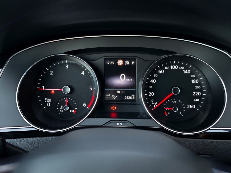Volkswagen Passat 2.0TDI Business DSG LED•ACC•LANE•KAMER•NAVI•PDC360, fotografija 10