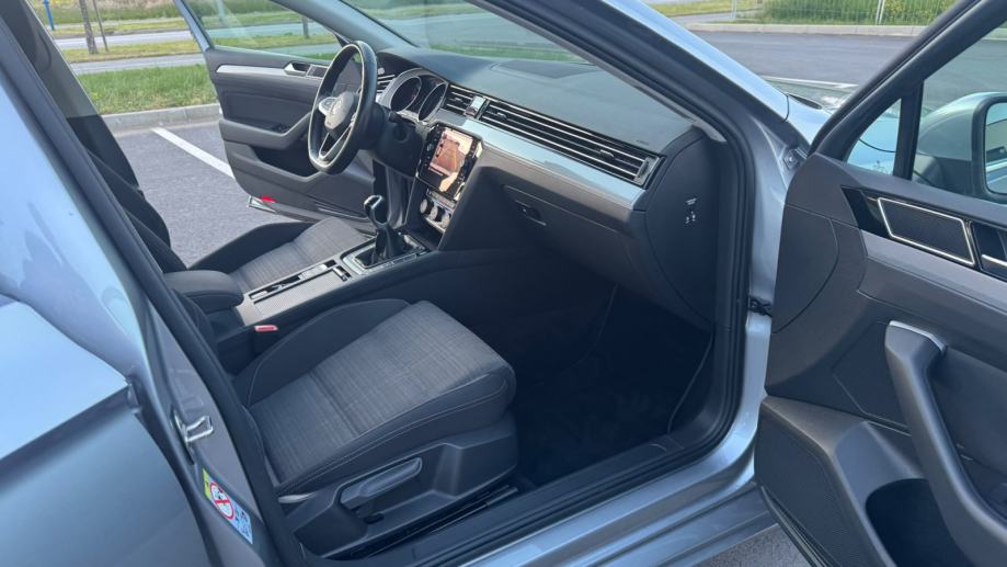 Volkswagen Passat 2.0Tdi , Business , SAMO 73,000km, fotografija 10