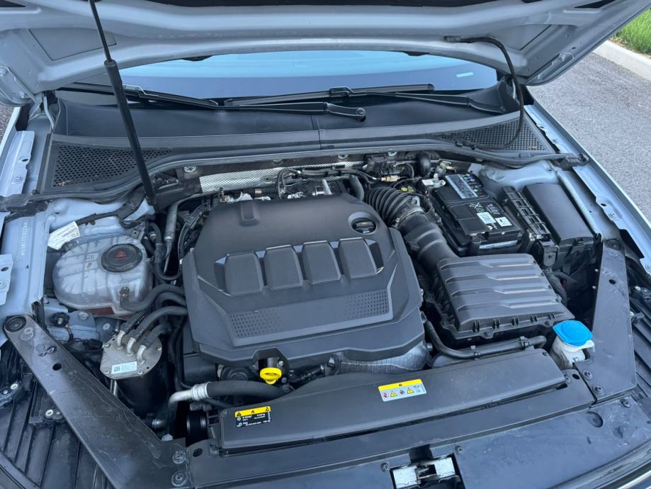 Volkswagen Passat 2.0Tdi , Business , SAMO 73,000km, fotografija 17