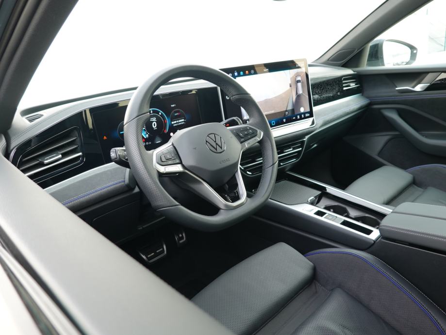 Volkswagen Passat Variant 2.0 TDI 4M R-Line DSG+MATRIX+DCC+360+WEBASTO, fotografija 7