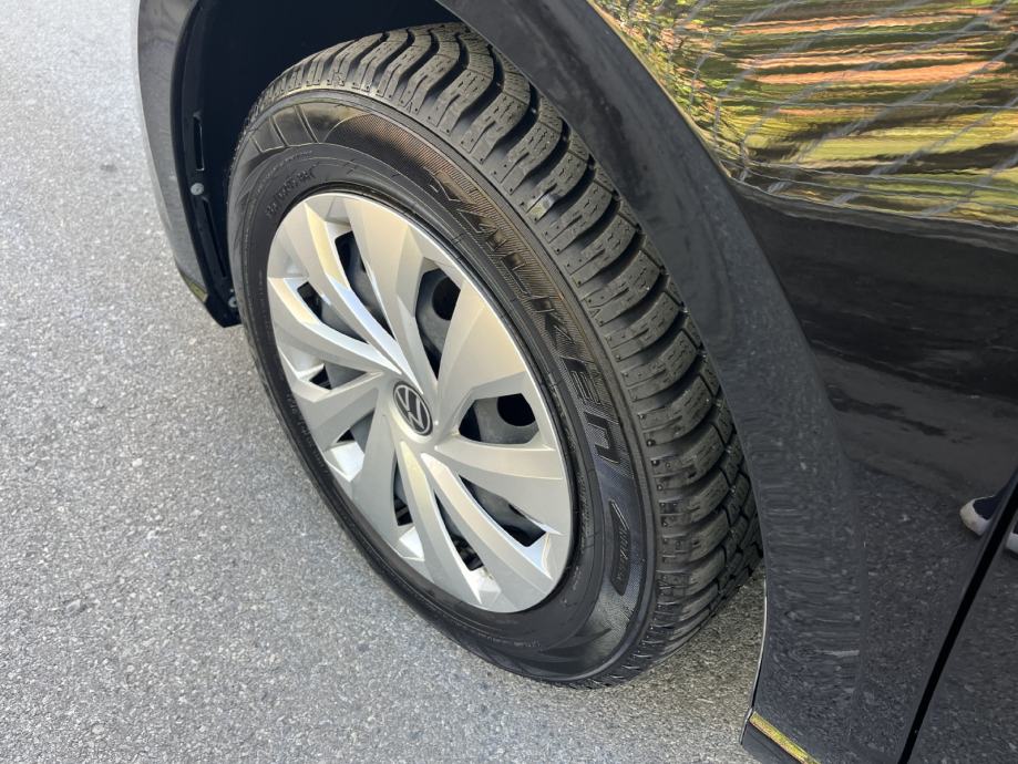 VOLKSWAGEN POLO 1,0 *LEASING BEZ UČEŠĆA!, fotografija 12
