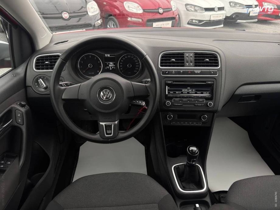 Volkswagen Polo CROSS - 1.2 TSI - POVIŠEN - ALU - KAO NOV, fotografija 8
