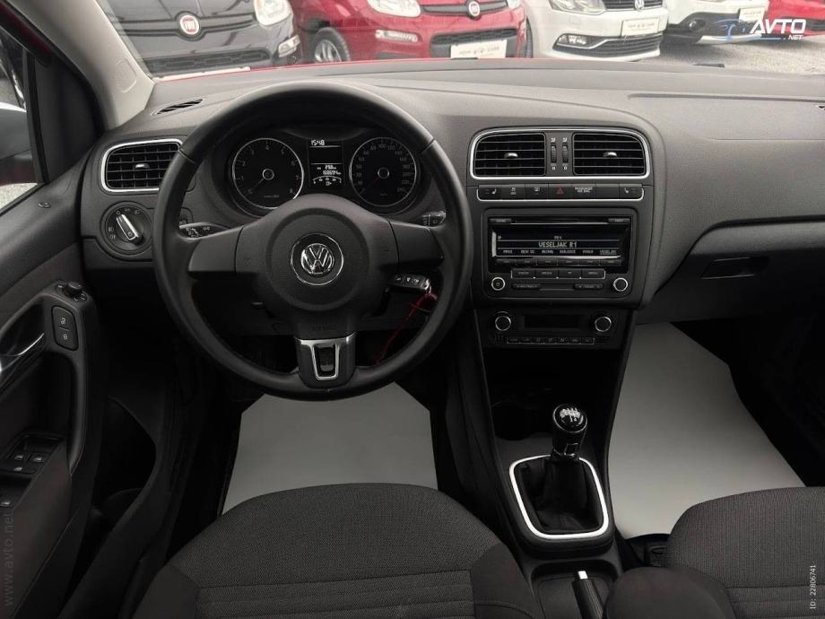 Volkswagen Polo CROSS - 1.2 TSI - POVIŠEN - ALU - KAO NOV, fotografija 9
