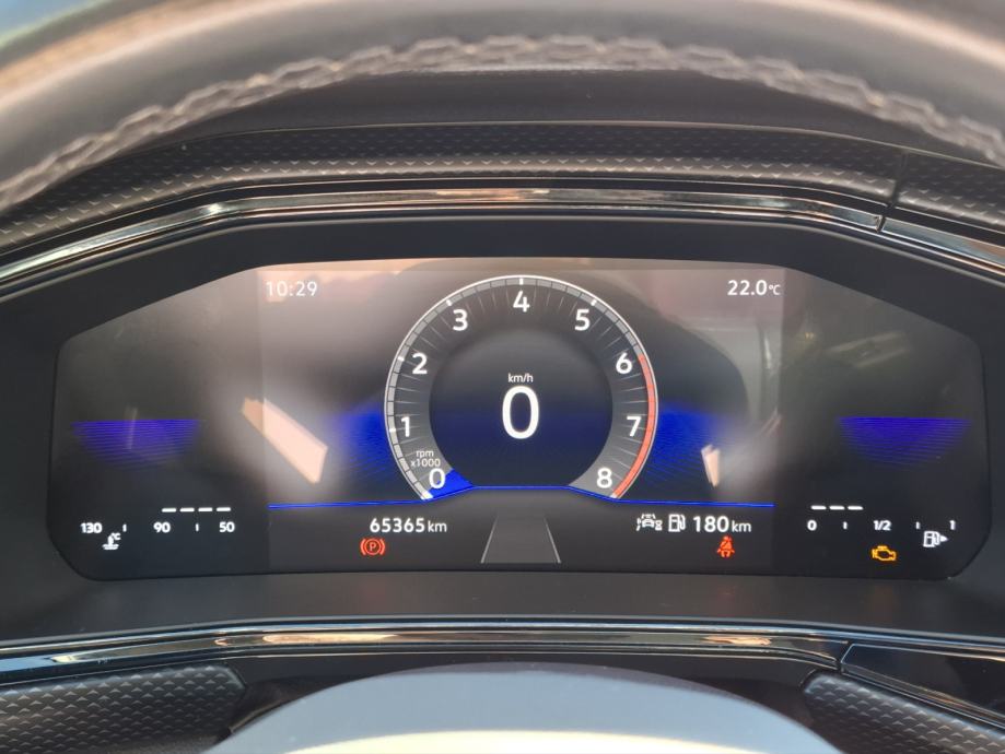 Volkswagen T-CROSS 1.0 TSI Life, fotografija 16
