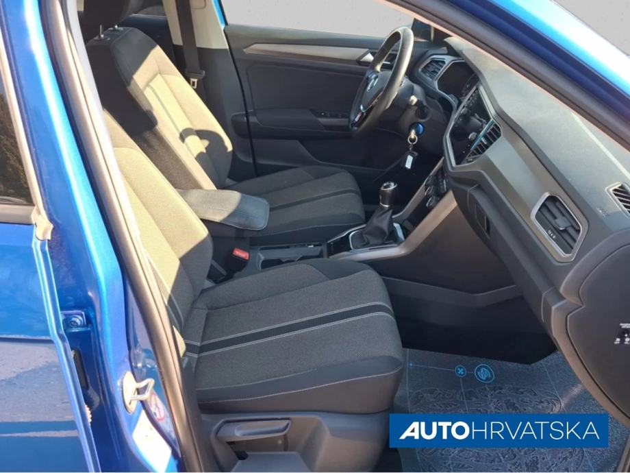 VOLKSWAGEN T-ROC 1.0 TSI DESIGN, 18.990,00 €, fotografija 14