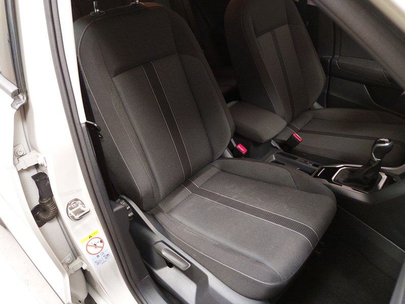 Volkswagen T-Roc 1.0 TSI Life • ACC • Full LED, fotografija 10