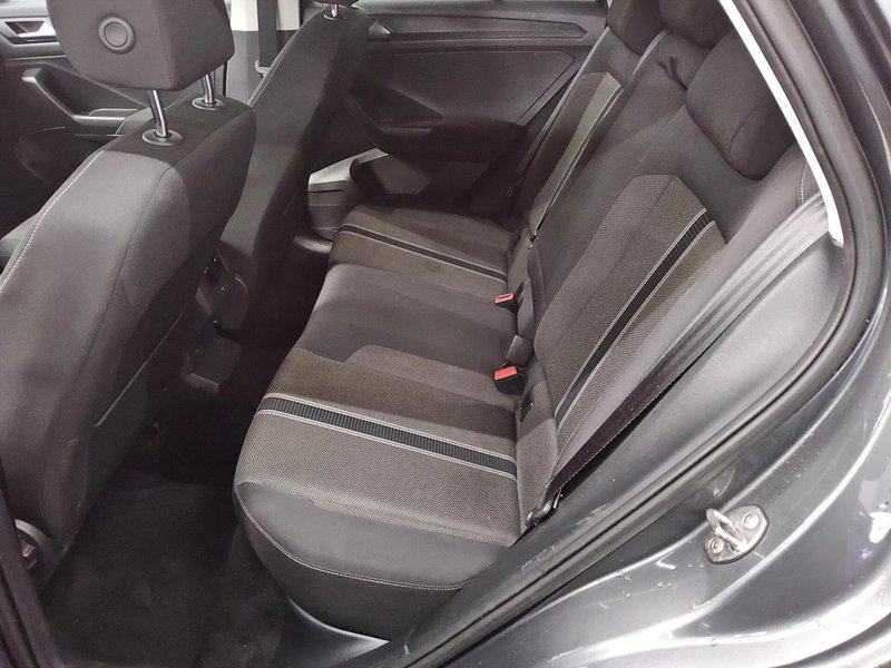 Volkswagen T-Roc 2.0 TDI automatik • ACC • AHK, fotografija 13