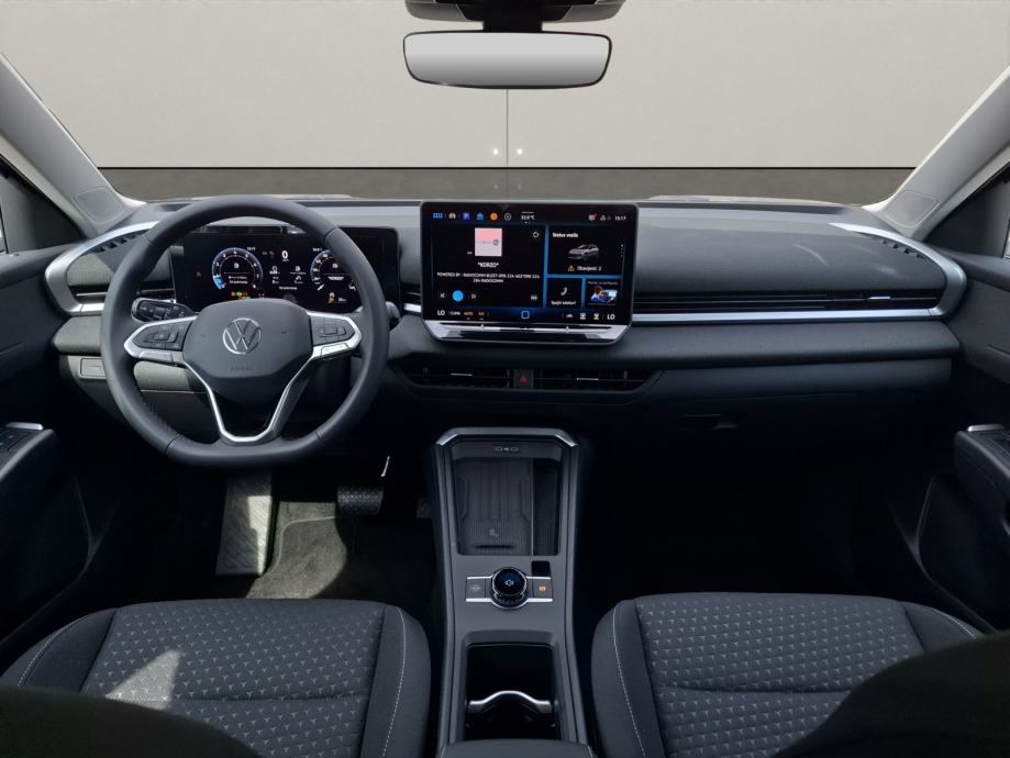 Volkswagen T-ROC NF 1.5 eTSI DSG Life, fotografija 10
