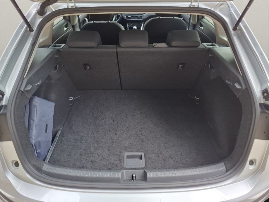 Volkswagen TAIGO 1.0 TSI Life, fotografija 18