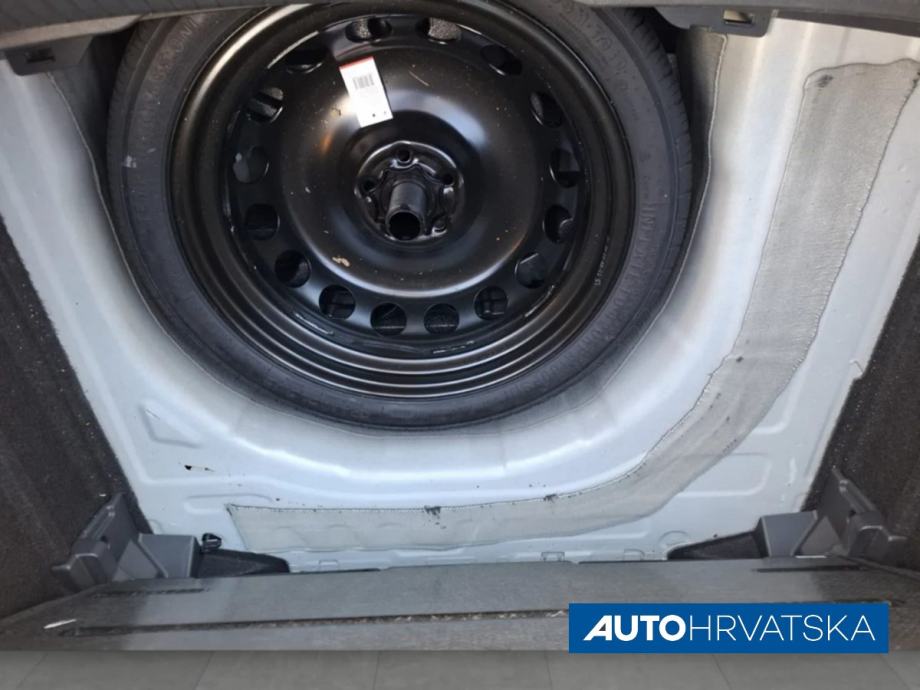 VOLKSWAGEN TAIGO 1.0 TSI Life - TVORNIČKO JAMSTVO, 16.490,00 €, fotografija 13