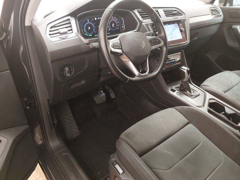 Volkswagen Tiguan 1.4 TSI eHybrid Life automatik • ACC • LED, fotografija 6