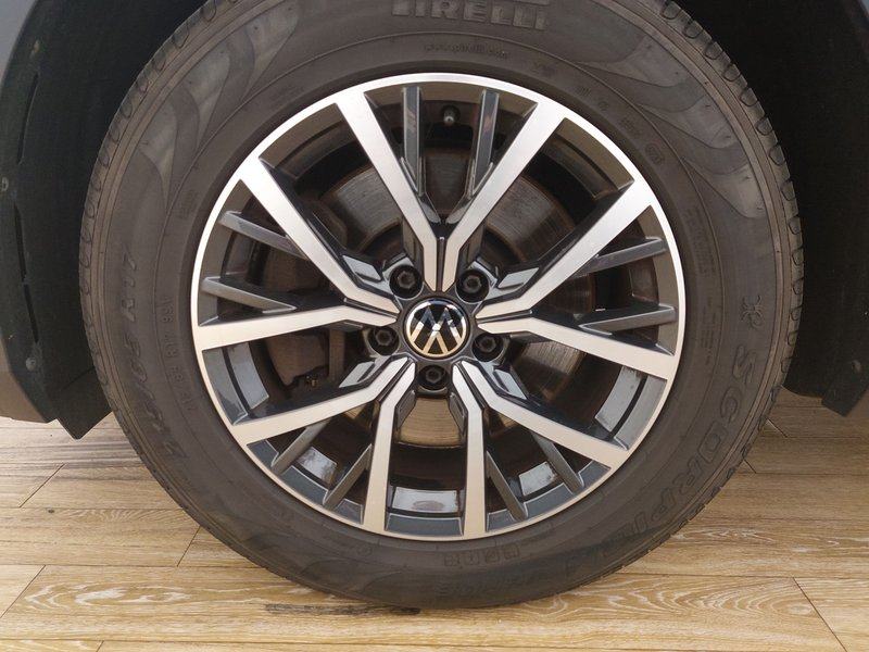 Volkswagen Tiguan 1.4 TSI eHybrid Life automatik • ACC • LED, fotografija 8