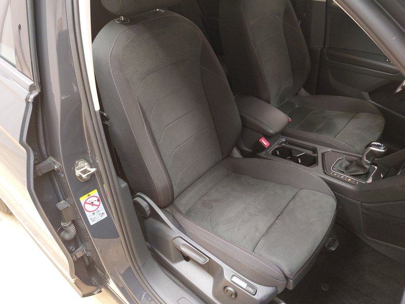 Volkswagen Tiguan 1.4 TSI eHybrid Life automatik • ACC • LED, fotografija 10